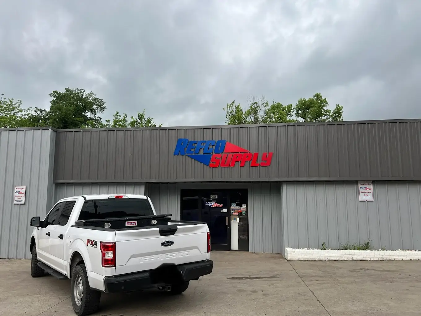 Knoxville branch - Exterior View