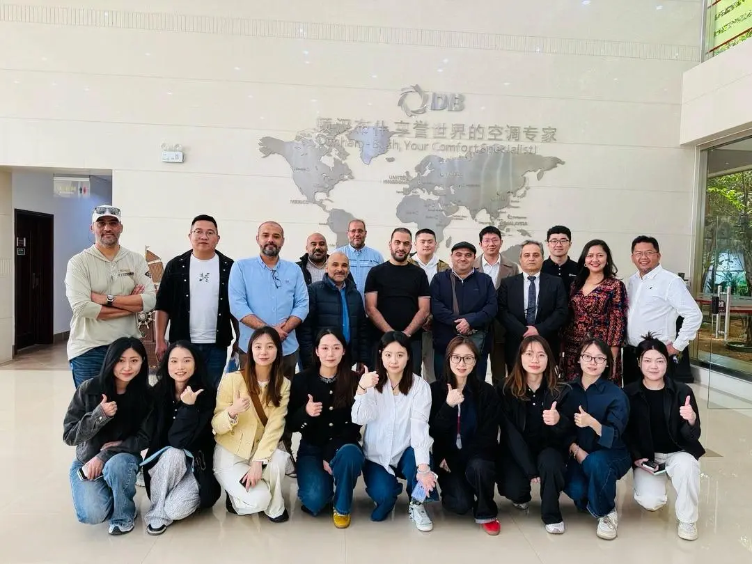 Refco team providing professional HVAC/R support and service